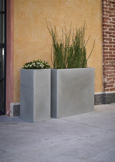 VASO KUBE HIGH CM.40 CON RUOTE CEMENTO
