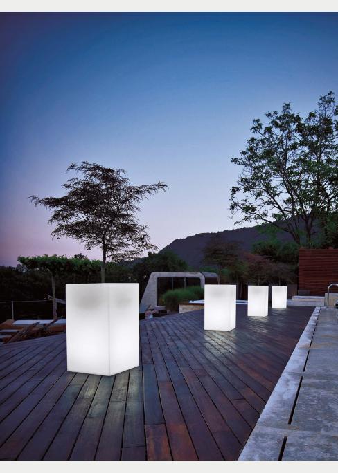 KUBE HIGH CM.40 LIGHT INDOOR C/KIT LUCE